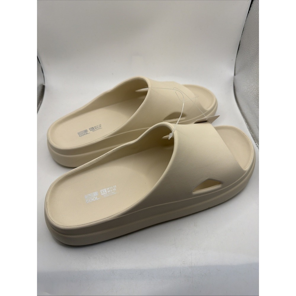 32‎ Degree Cool Cushion Slide, Wear anywhere, Size X-Large Tan. W 11-12, M 9-10